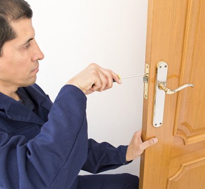 Town Center Locksmith Shop Burbank, CA 818-492-3078 Town Center Locksmith Shop Burbank, CA 818-492-3078